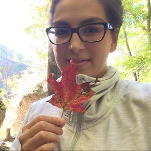 Meet your Posher, Amy